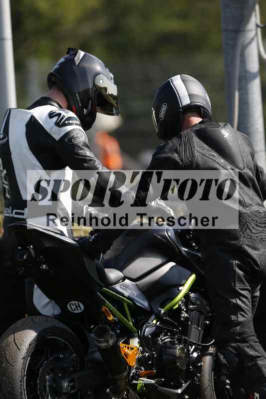 /44 09.08.2025 Plüss Moto Sport ADR/Freies Fahren/333